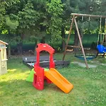 U Zuzi W Sianozetach بيت للعطل