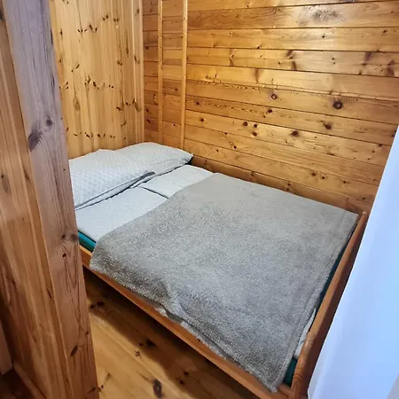Semesterbostad U Zuzi W Sianozetach Sianozety